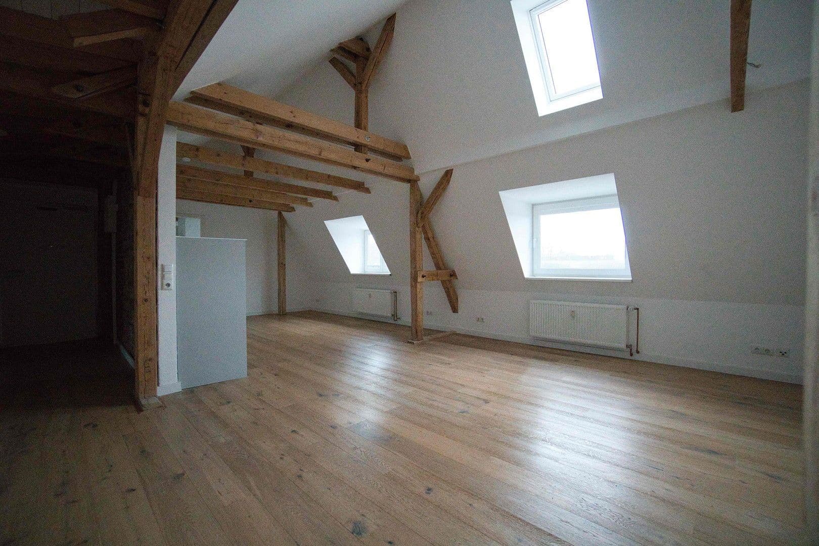 Prodej bytu 3+1 82 m², Eckernförder Str. 56, Kiel, Šlesvicko-Holštýnsko Prodej bytu 3+1 82 m², Eckernförder Str. 56, Kiel, Šlesvicko-Holštýnsko