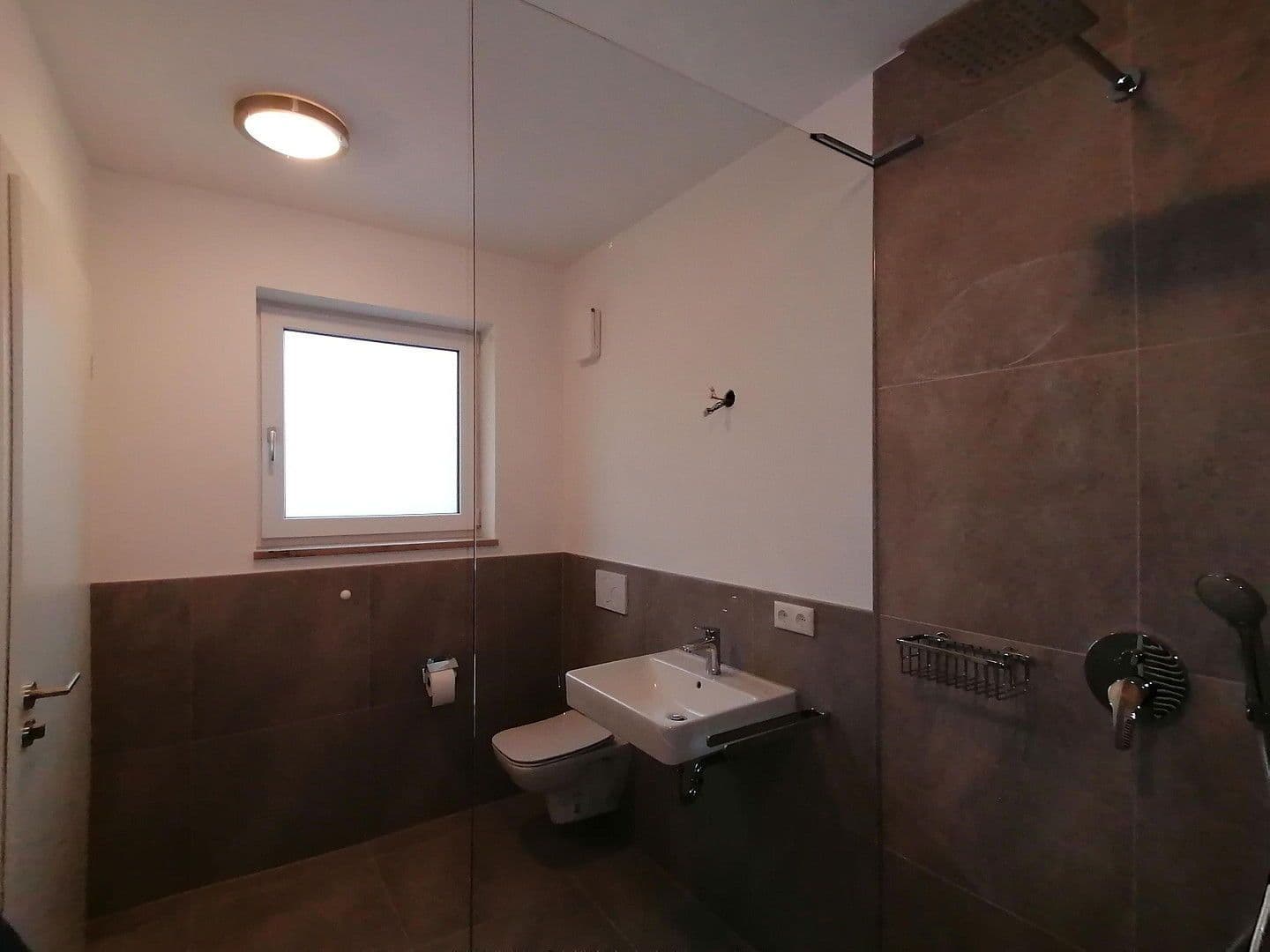 Pronájem domu 186 m², pozemek 537 m², Biberweg 18, Abensberg, Bavorsko Pronájem domu 186 m², pozemek 537 m², Biberweg 18, Abensberg, Bavorsko