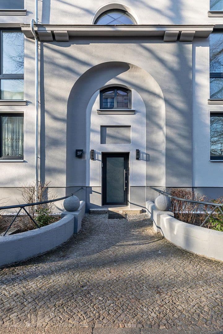 Prodej bytu 3+1 68 m², Baseler Straße 37, BERLIN, Berlín Prodej bytu 3+1 68 m², Baseler Straße 37, BERLIN, Berlín