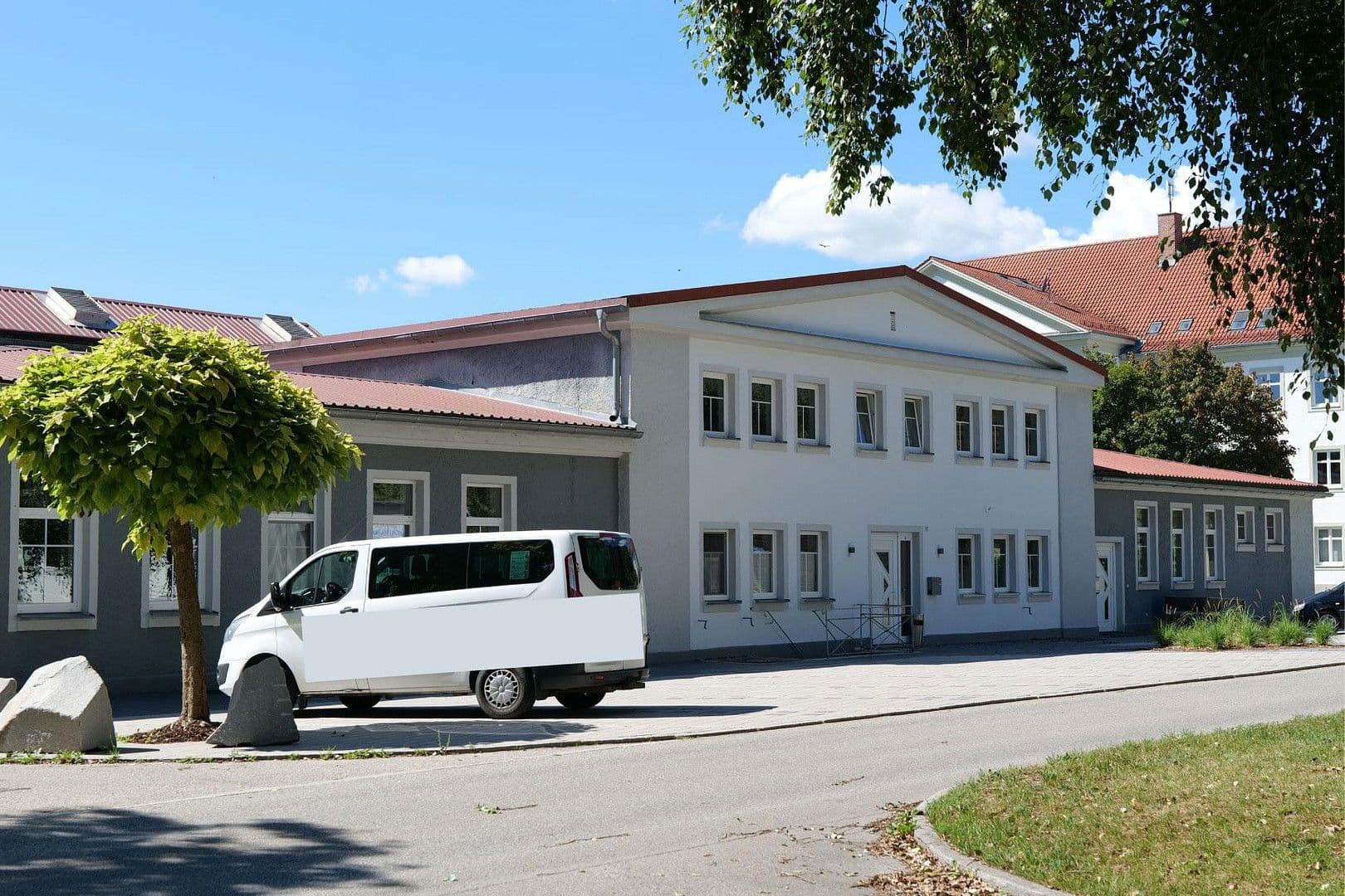 Pronájem nebytového prostoru 4.000 m², Töging, Bavorsko Pronájem nebytového prostoru 4.000 m², Töging, Bavorsko