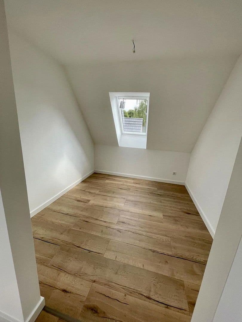 Prodej domu 115 m², pozemek 375 m², Stülower Dorfstraße 9b, Retschow, Mecklenburg-Vorpommern Prodej domu 115 m², pozemek 375 m², Stülower Dorfstraße 9b, Retschow, Mecklenburg-Vorpommern