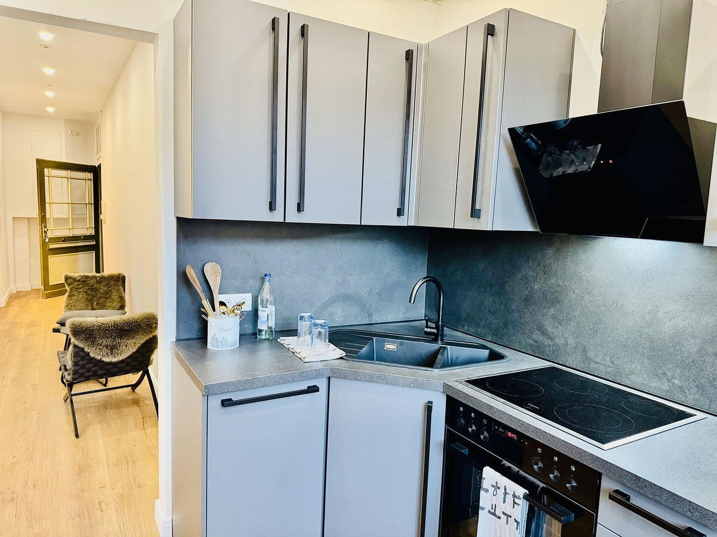 Prodej bytu 3+1 60 m², Pestalozzistraße 17, Braunschweig, Dolní Sasko Prodej bytu 3+1 60 m², Pestalozzistraße 17, Braunschweig, Dolní Sasko