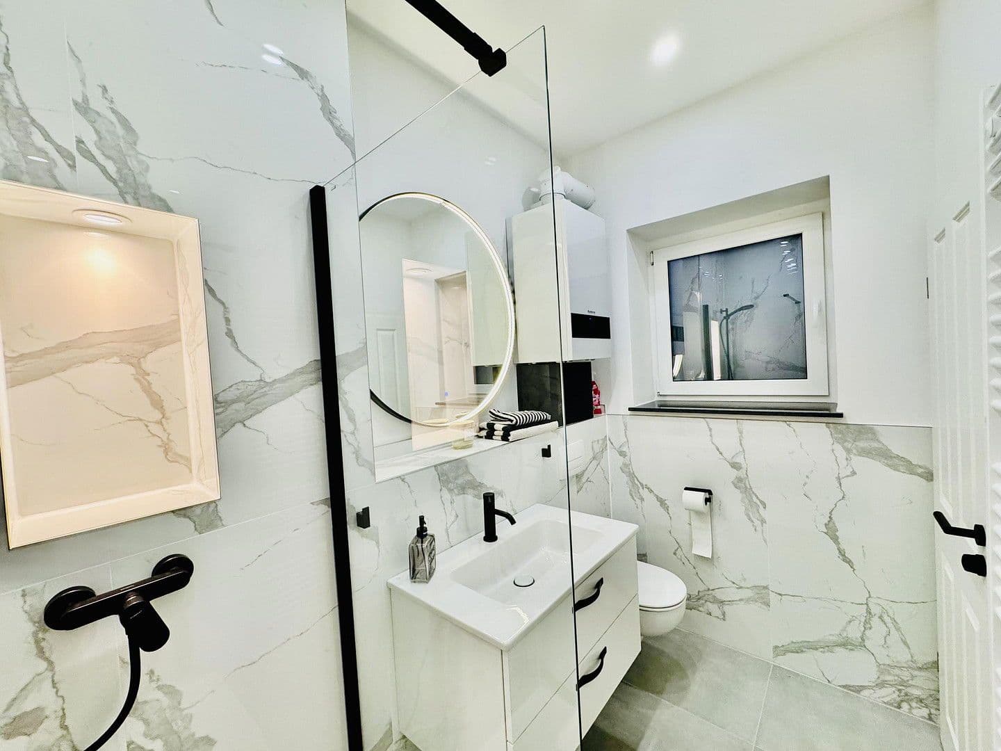 Prodej bytu 3+1 60 m², Pestalozzistraße 17, Braunschweig, Dolní Sasko Prodej bytu 3+1 60 m², Pestalozzistraße 17, Braunschweig, Dolní Sasko