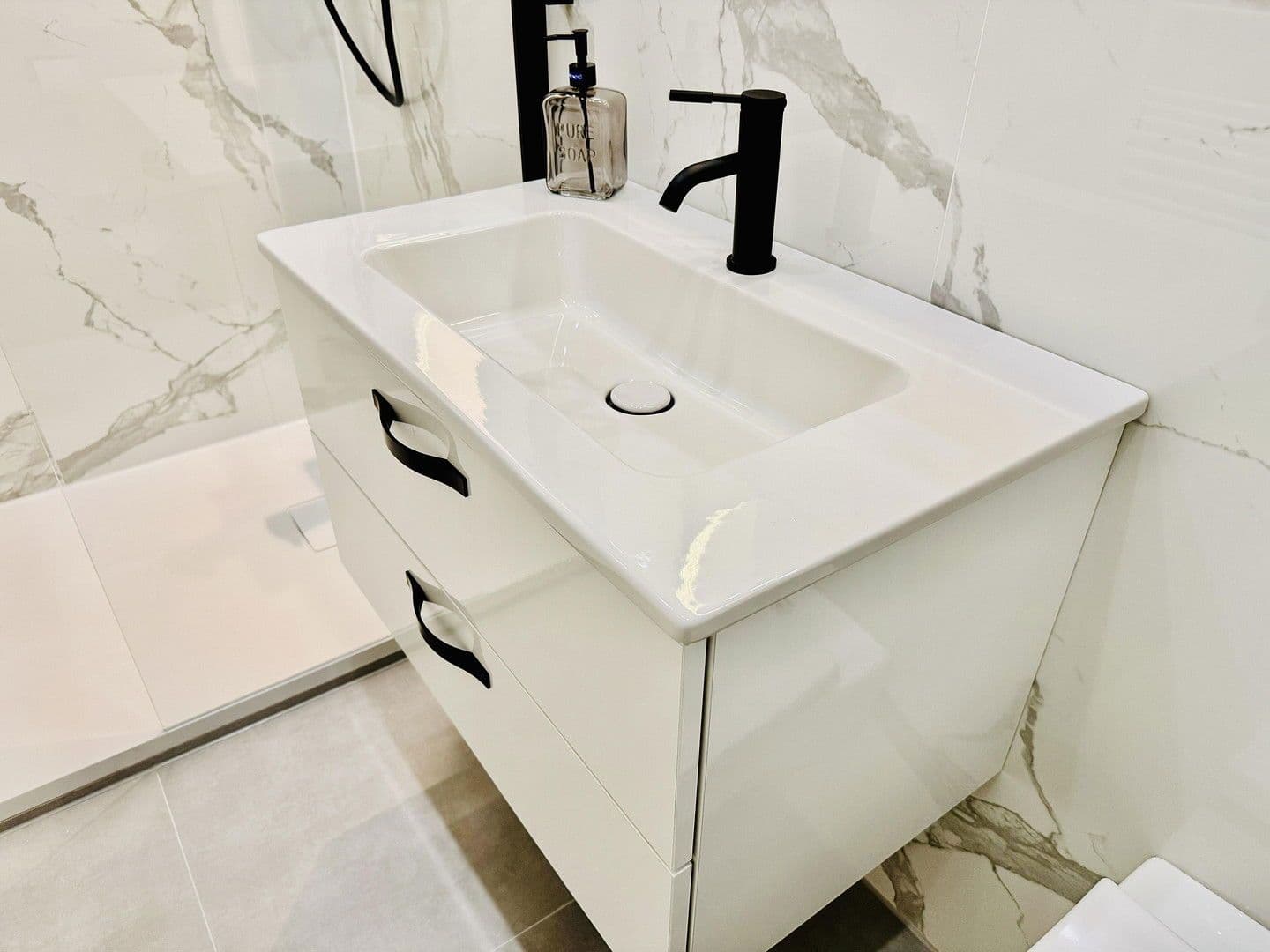 Prodej bytu 3+1 60 m², Pestalozzistraße 17, Braunschweig, Dolní Sasko Prodej bytu 3+1 60 m², Pestalozzistraße 17, Braunschweig, Dolní Sasko