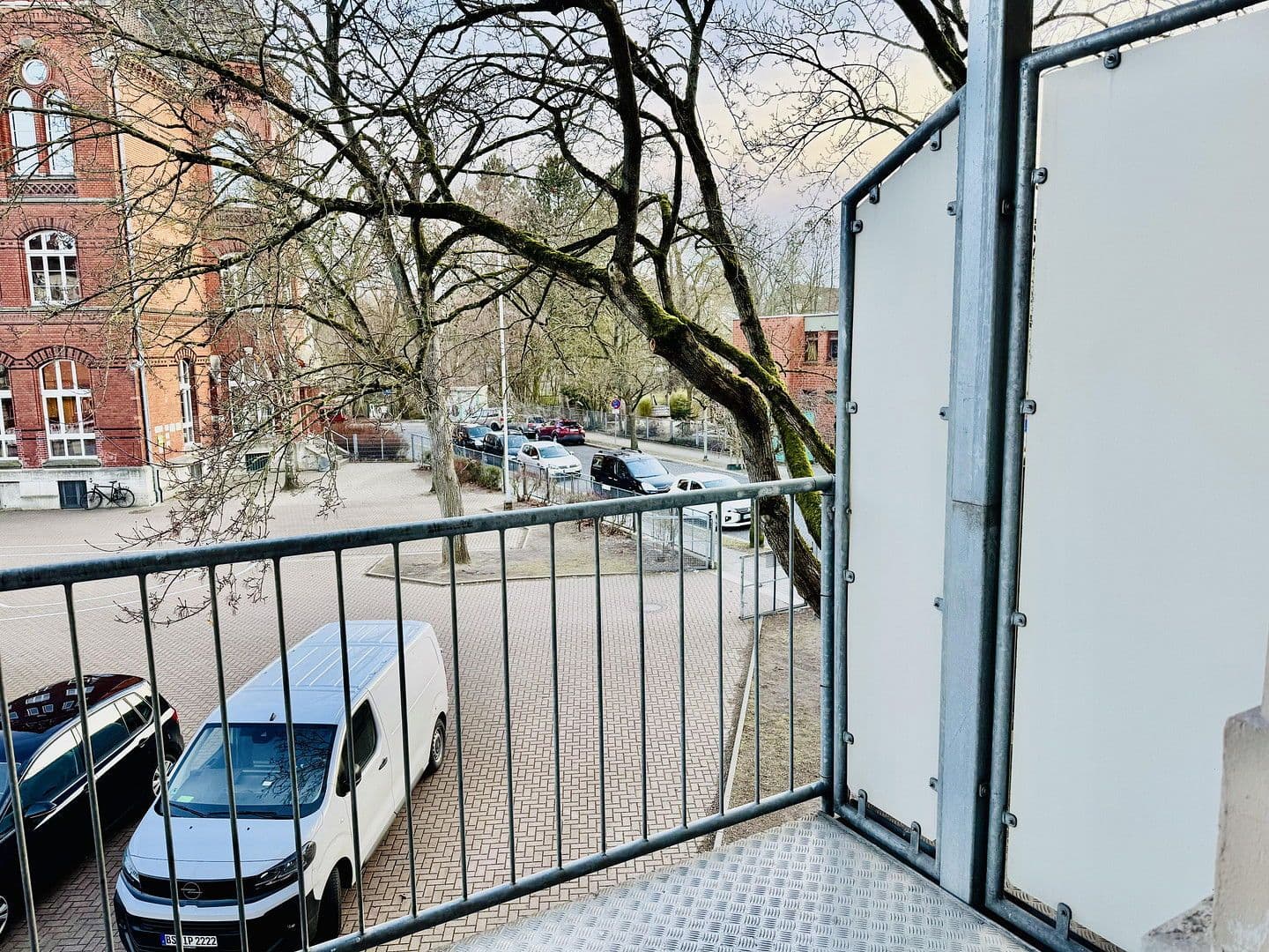 Prodej bytu 3+1 60 m², Pestalozzistraße 17, Braunschweig, Dolní Sasko Prodej bytu 3+1 60 m², Pestalozzistraße 17, Braunschweig, Dolní Sasko