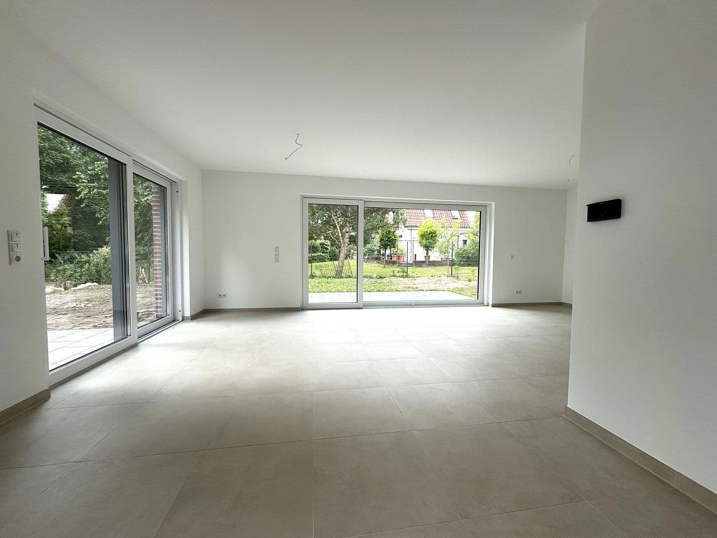 Pronájem domu 130 m², pozemek 510 m², Achim, Dolní Sasko Pronájem domu 130 m², pozemek 510 m², Achim, Dolní Sasko