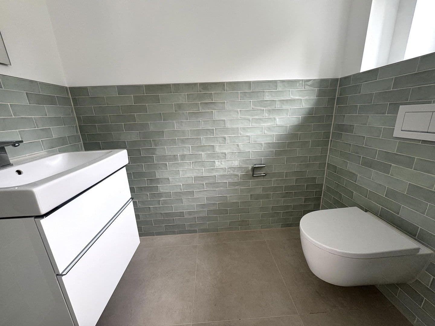 Pronájem domu 130 m², pozemek 510 m², Achim, Dolní Sasko Pronájem domu 130 m², pozemek 510 m², Achim, Dolní Sasko