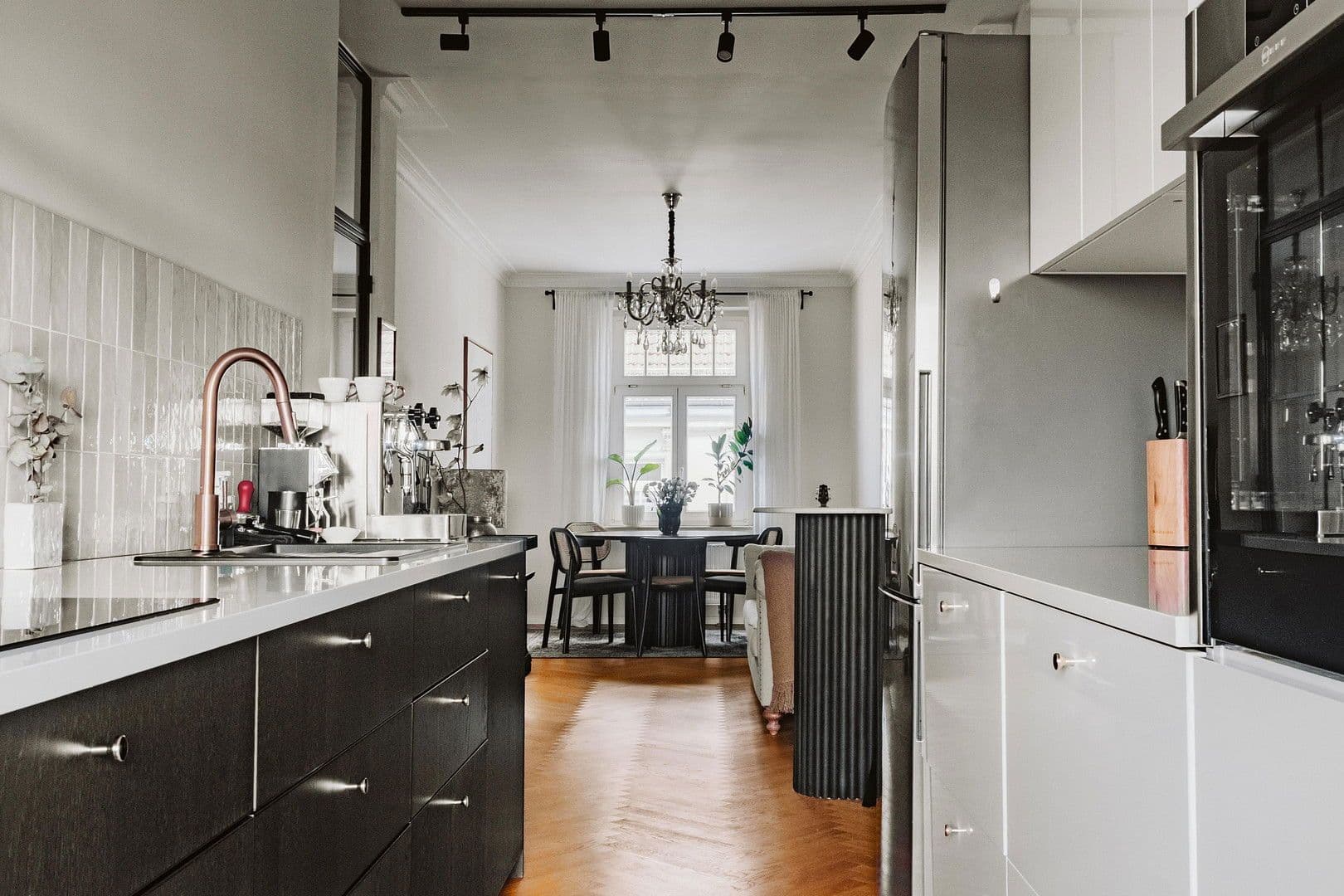 Prodej bytu 3+1 87 m², Abnaundorfer Str., Leipzig, Sasko Prodej bytu 3+1 87 m², Abnaundorfer Str., Leipzig, Sasko