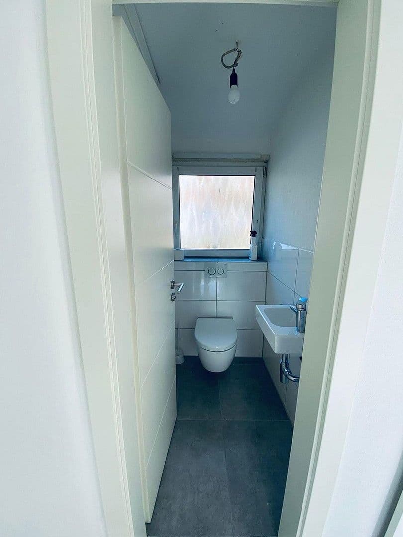 Prodej domu 180 m², pozemek 510 m², Wengertweg25, Aidlingen, Bádensko-Württembersko Prodej domu 180 m², pozemek 510 m², Wengertweg25, Aidlingen, Bádensko-Württembersko