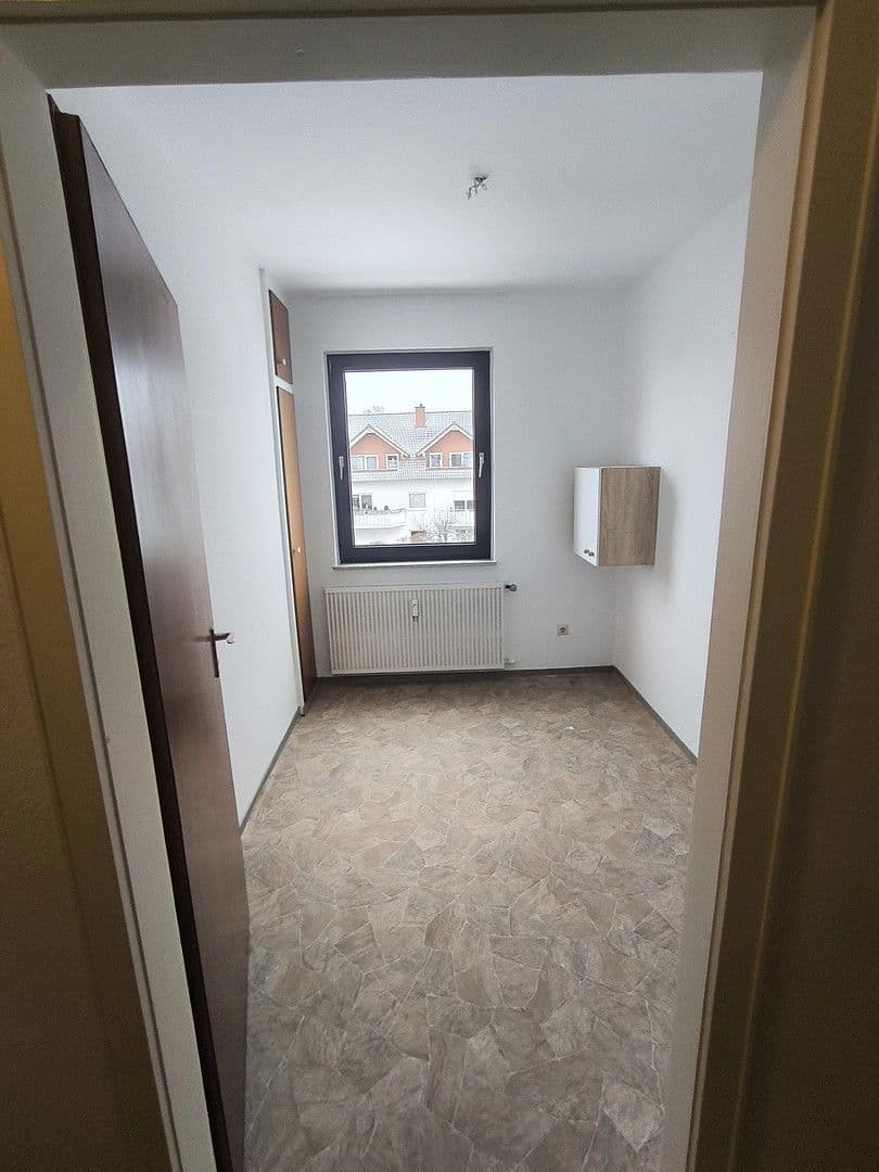 Pronájem bytu 3+1 54 m², Göttingen, Dolní Sasko Pronájem bytu 3+1 54 m², Göttingen, Dolní Sasko