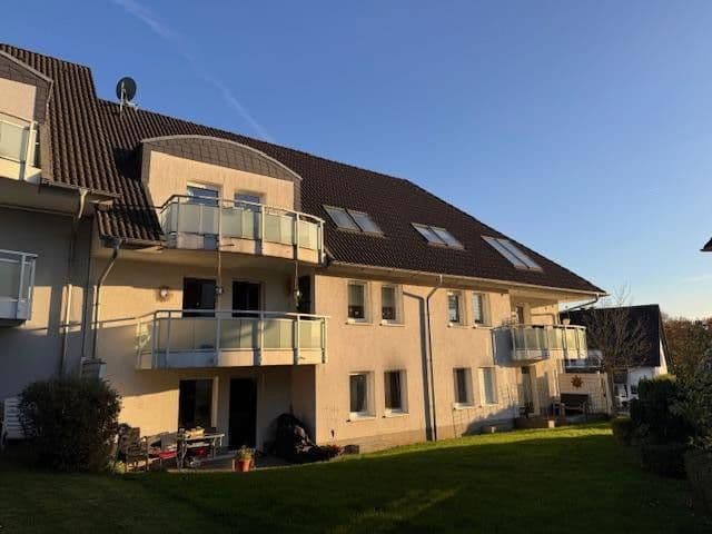 Pronájem bytu 2+1 64 m², Fliedner Straße 6, Iserlohn, Severní Porýní-Vestfálsko Pronájem bytu 2+1 64 m², Fliedner Straße 6, Iserlohn, Severní Porýní-Vestfálsko