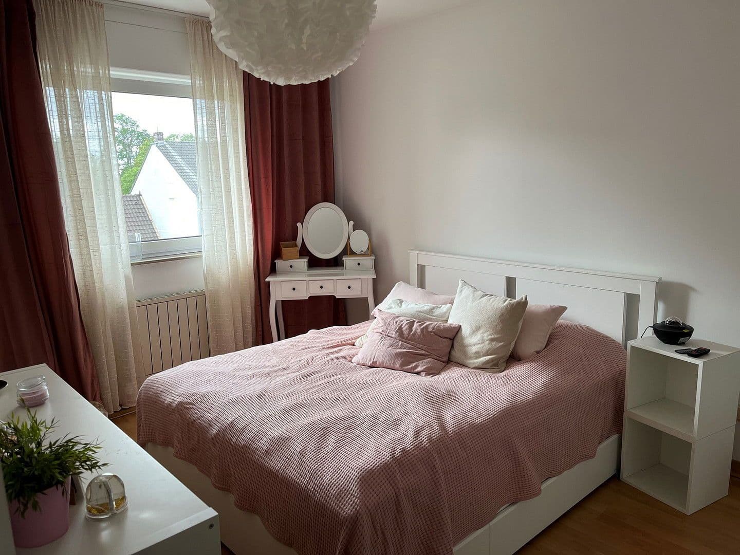 Pronájem bytu 2+1 55 m², Frankfurter Str. 214, Köln, Severní Porýní-Vestfálsko Pronájem bytu 2+1 55 m², Frankfurter Str. 214, Köln, Severní Porýní-Vestfálsko