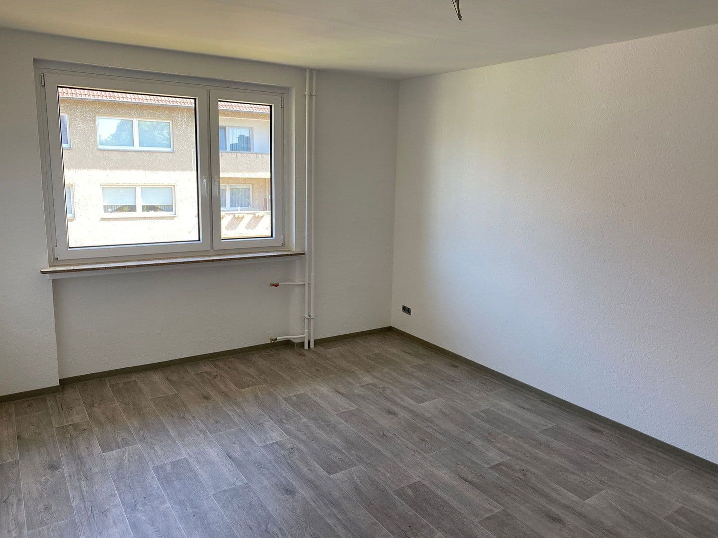 Prodej bytu 3+1 81 m², Elzweg 36, Helmstedt, Dolní Sasko Prodej bytu 3+1 81 m², Elzweg 36, Helmstedt, Dolní Sasko