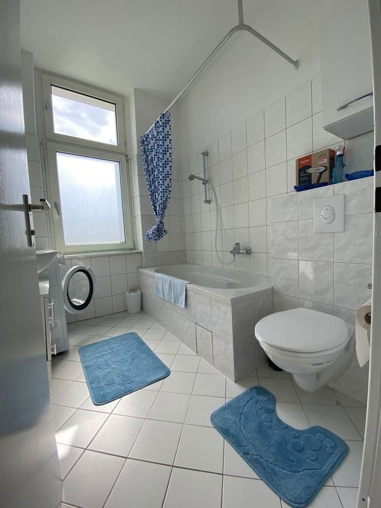 Pronájem bytu 3+1 90 m², Körnerstr., 47, Berlin, Berlín Pronájem bytu 3+1 90 m², Körnerstr., 47, Berlin, Berlín