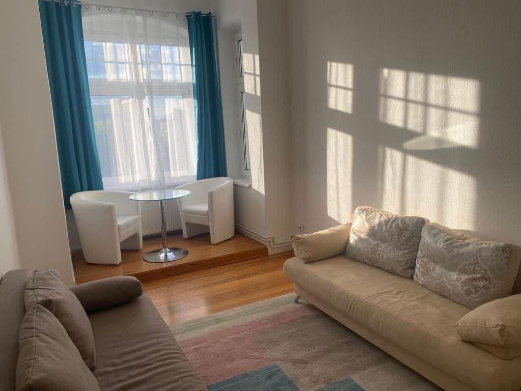 Pronájem bytu 3+1 90 m², Körnerstr., 47, Berlin, Berlín Pronájem bytu 3+1 90 m², Körnerstr., 47, Berlin, Berlín