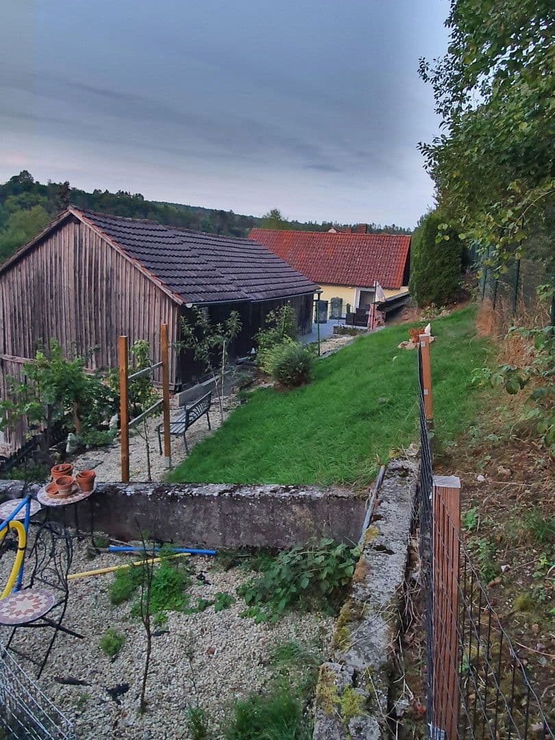 Prodej domu 145 m², pozemek 452 m², Altmannstein, Bavorsko Prodej domu 145 m², pozemek 452 m², Altmannstein, Bavorsko