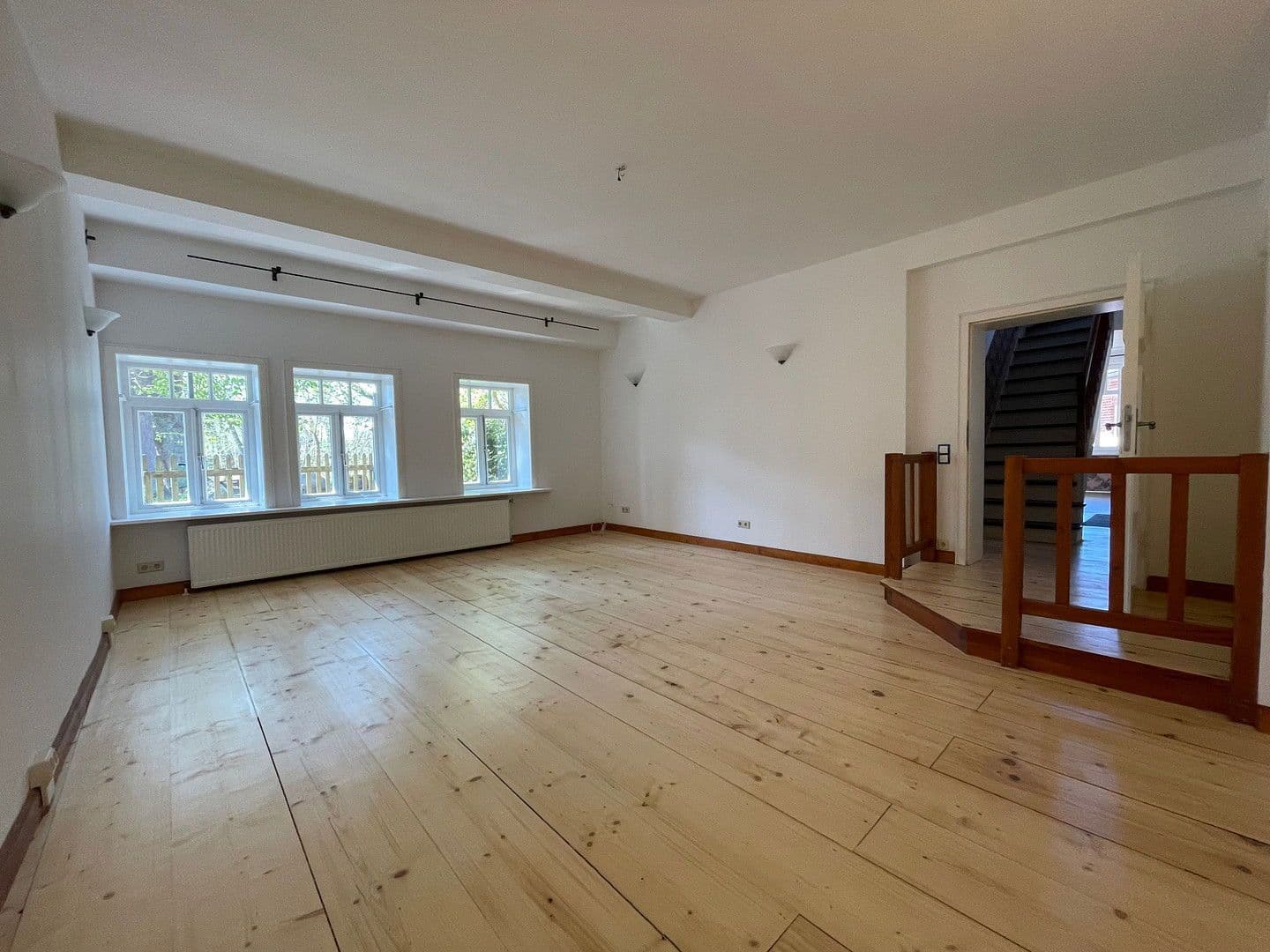 Pronájem domu 227 m², pozemek 550 m², An der Alpe 2, Neustadt am Rübenberge, Dolní Sasko Pronájem domu 227 m², pozemek 550 m², An der Alpe 2, Neustadt am Rübenberge, Dolní Sasko