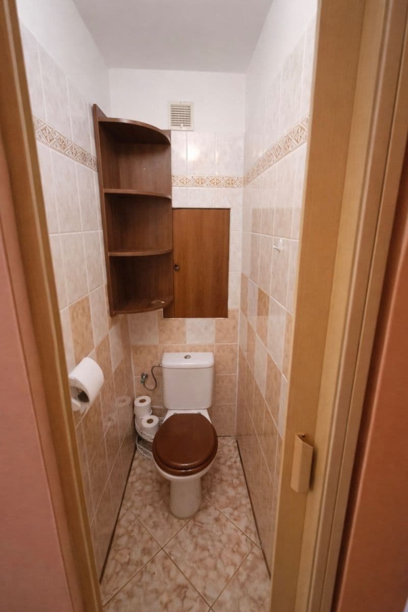 Pronájem bytu 1+1 35 m², Pádivého, Trenčín, Trenčiansky kraj Pronájem bytu 1+1 35 m², Pádivého, Trenčín, Trenčiansky kraj