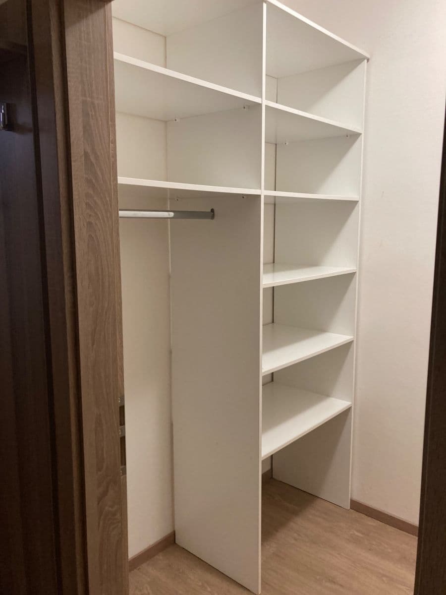 Pronájem bytu 1+1 48 m², Dostihová, Slušovice, Zlínský kraj Pronájem bytu 1+1 48 m², Dostihová, Slušovice, Zlínský kraj