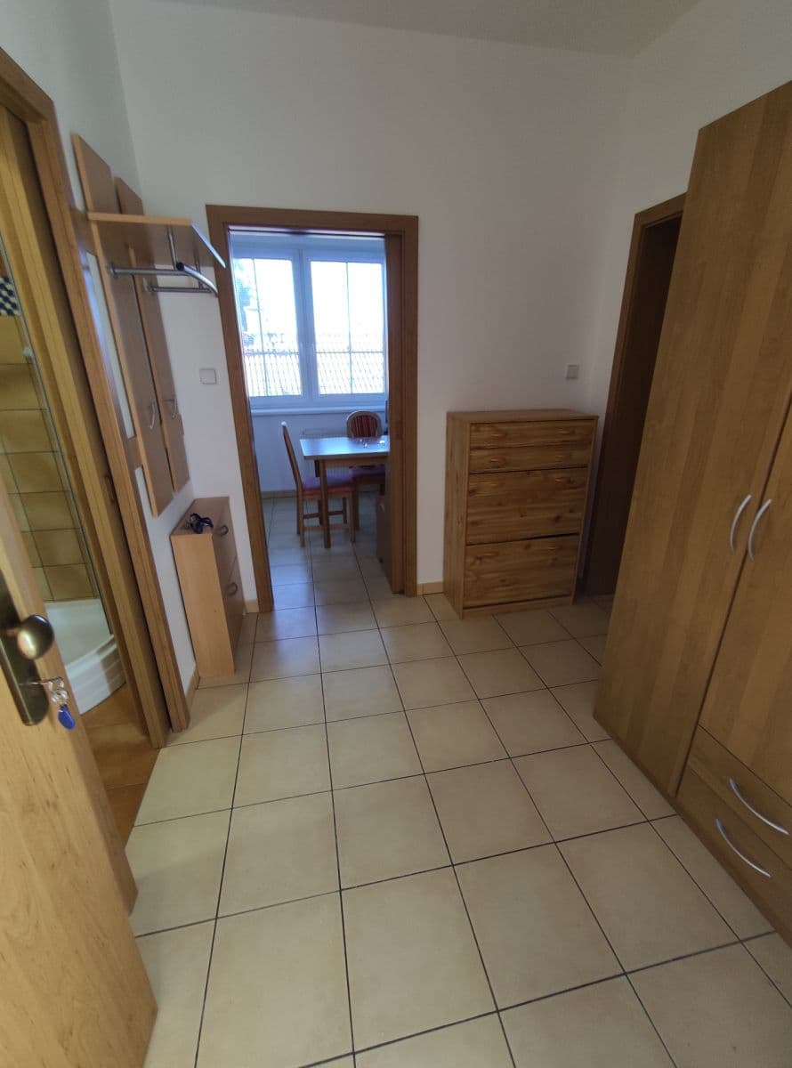 Pronájem bytu 1+1 33 m², U Tvrze, Praha, Praha Pronájem bytu 1+1 33 m², U Tvrze, Praha, Praha