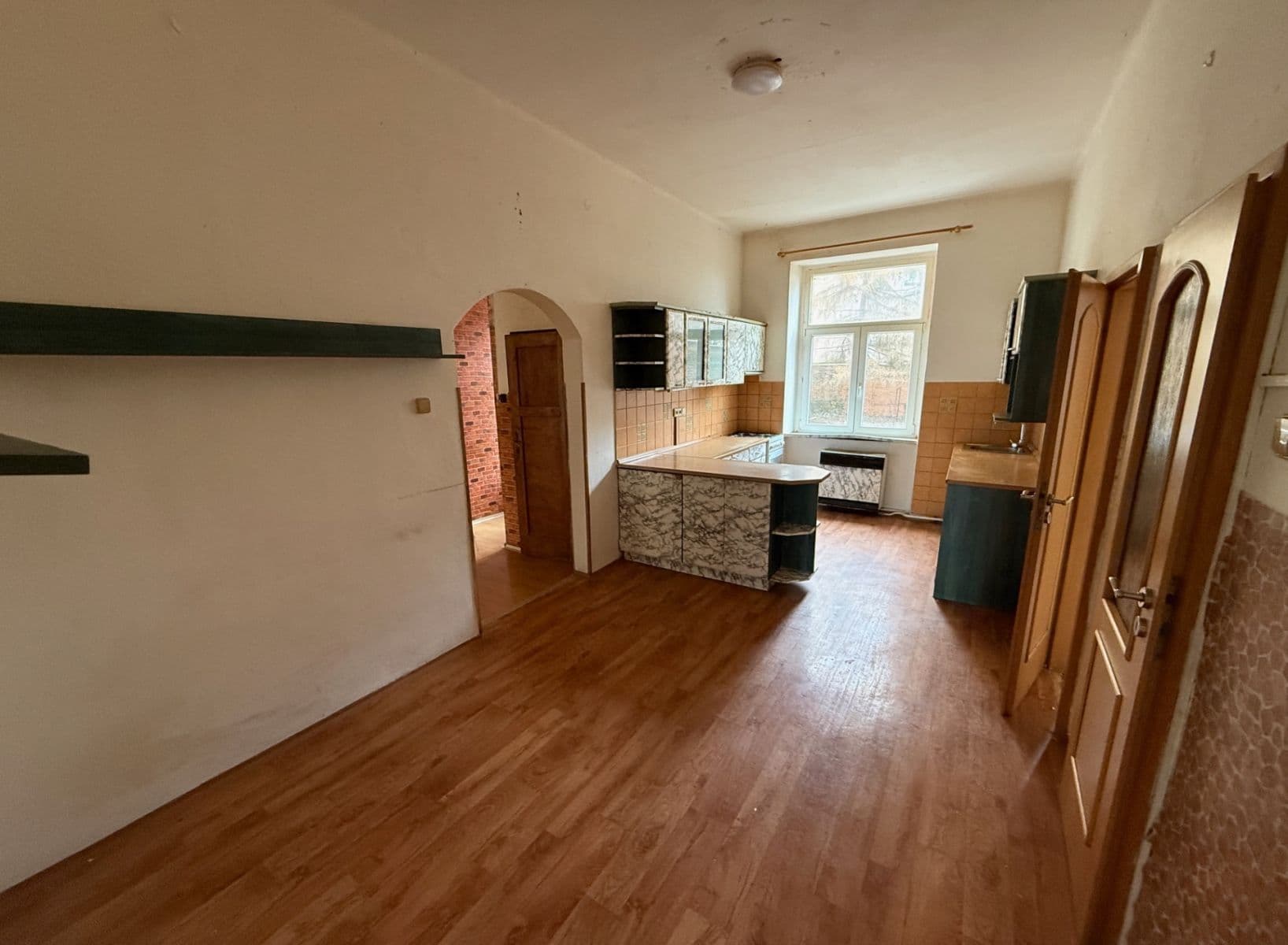 Prodej bytu 3+1 90 m², K Višňovce, Pardubice, Pardubický kraj Prodej bytu 3+1 90 m², K Višňovce, Pardubice, Pardubický kraj