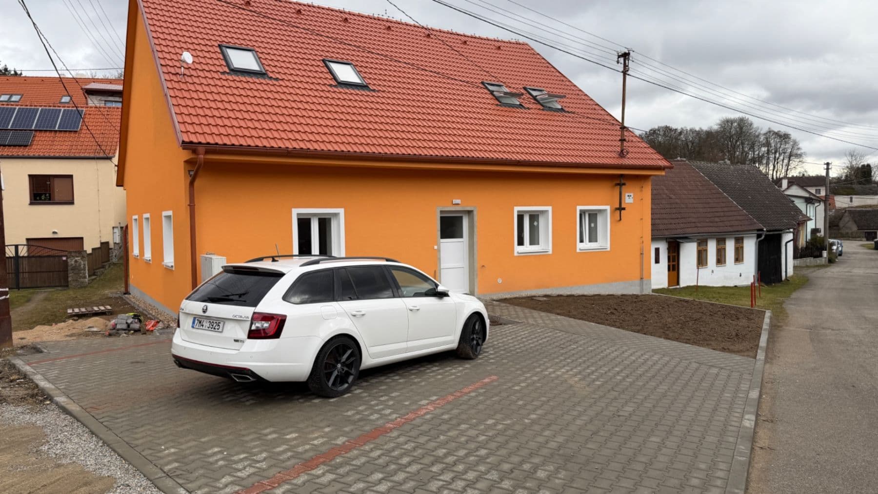 Pronájem bytu 2+kk 37 m², Na Potoce, Divišov, Středočeský kraj Pronájem bytu 2+kk 37 m², Na Potoce, Divišov, Středočeský kraj