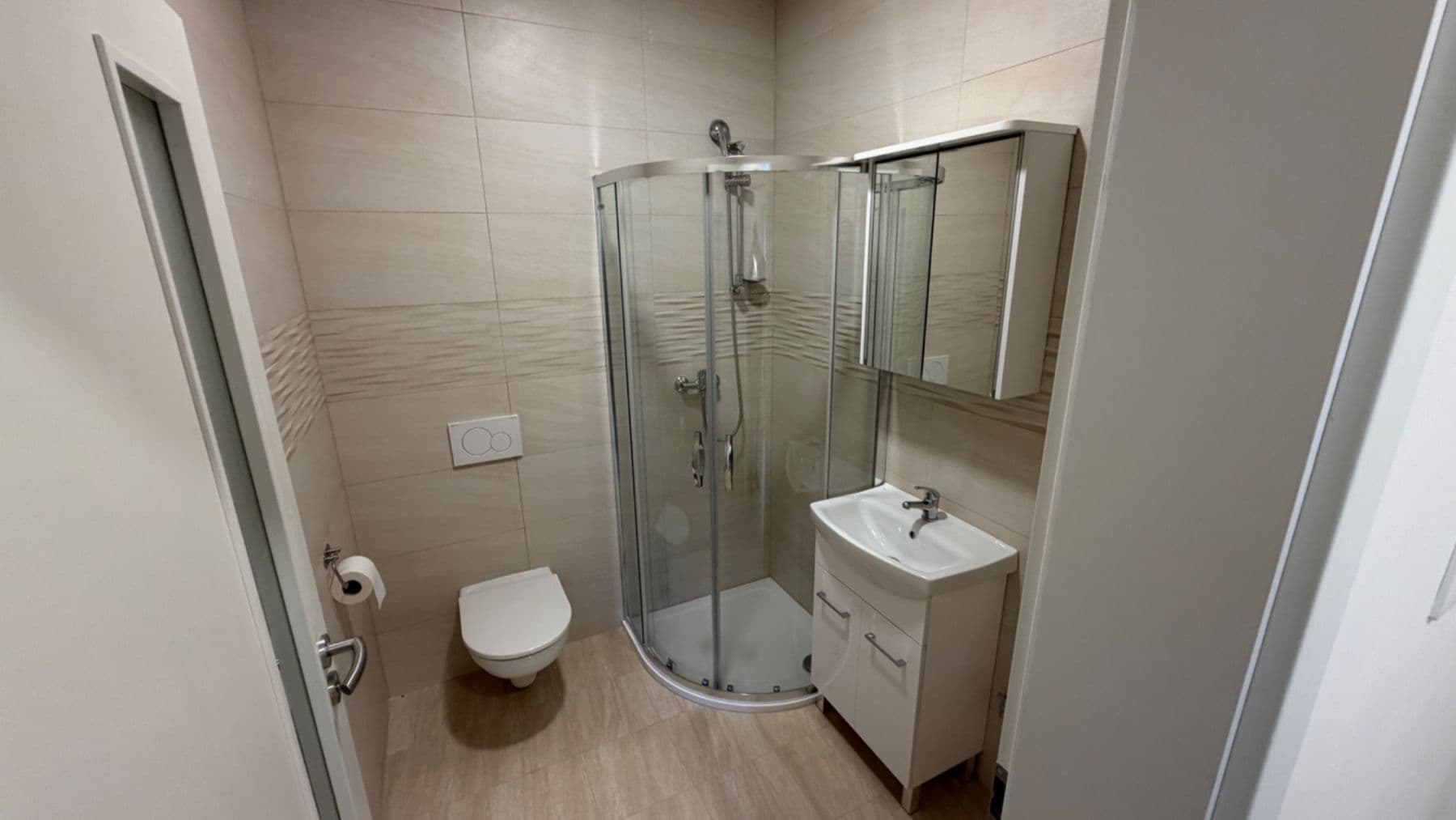 Pronájem bytu 2+kk 37 m², Na Potoce, Divišov, Středočeský kraj Pronájem bytu 2+kk 37 m², Na Potoce, Divišov, Středočeský kraj