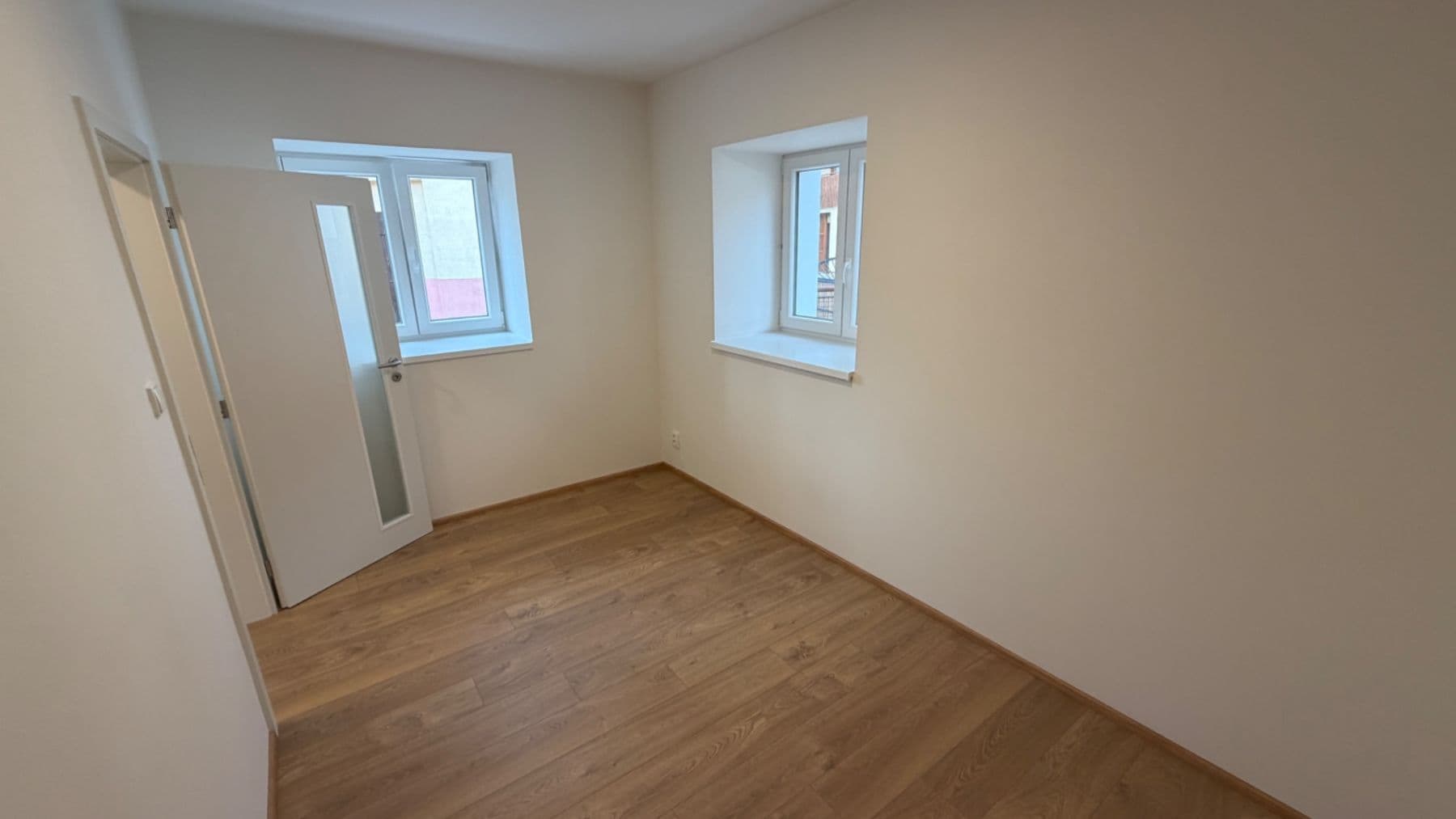 Pronájem bytu 2+kk 37 m², Na Potoce, Divišov, Středočeský kraj Pronájem bytu 2+kk 37 m², Na Potoce, Divišov, Středočeský kraj