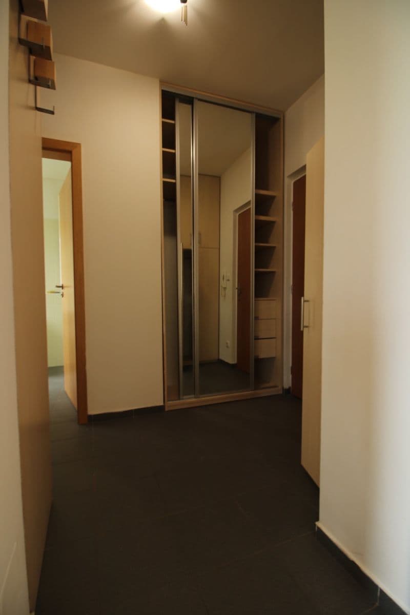 Pronájem bytu 1+kk 49 m², U Zátiší, Praha, Praha Pronájem bytu 1+kk 49 m², U Zátiší, Praha, Praha