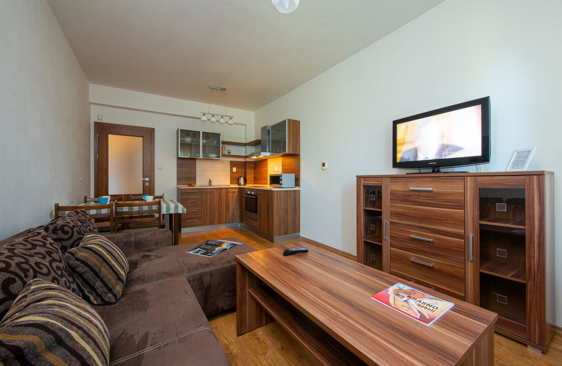 Pronájem bytu 2+1 50 m², Tatranská, Veľká Lomnica, Prešovský kraj Pronájem bytu 2+1 50 m², Tatranská, Veľká Lomnica, Prešovský kraj