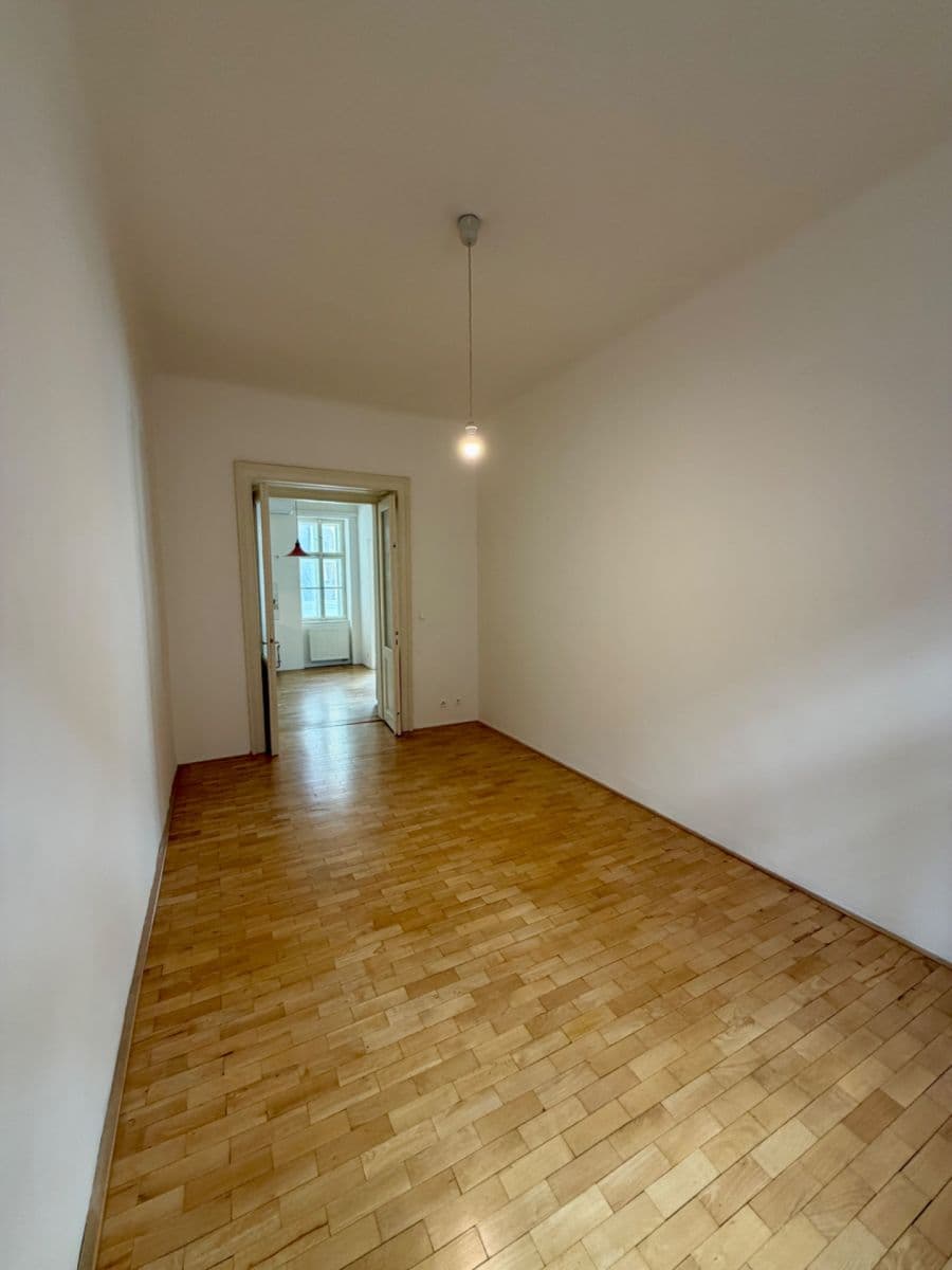 Pronájem bytu 3+1 80 m², Dukelských hrdinů, Praha, Praha Pronájem bytu 3+1 80 m², Dukelských hrdinů, Praha, Praha