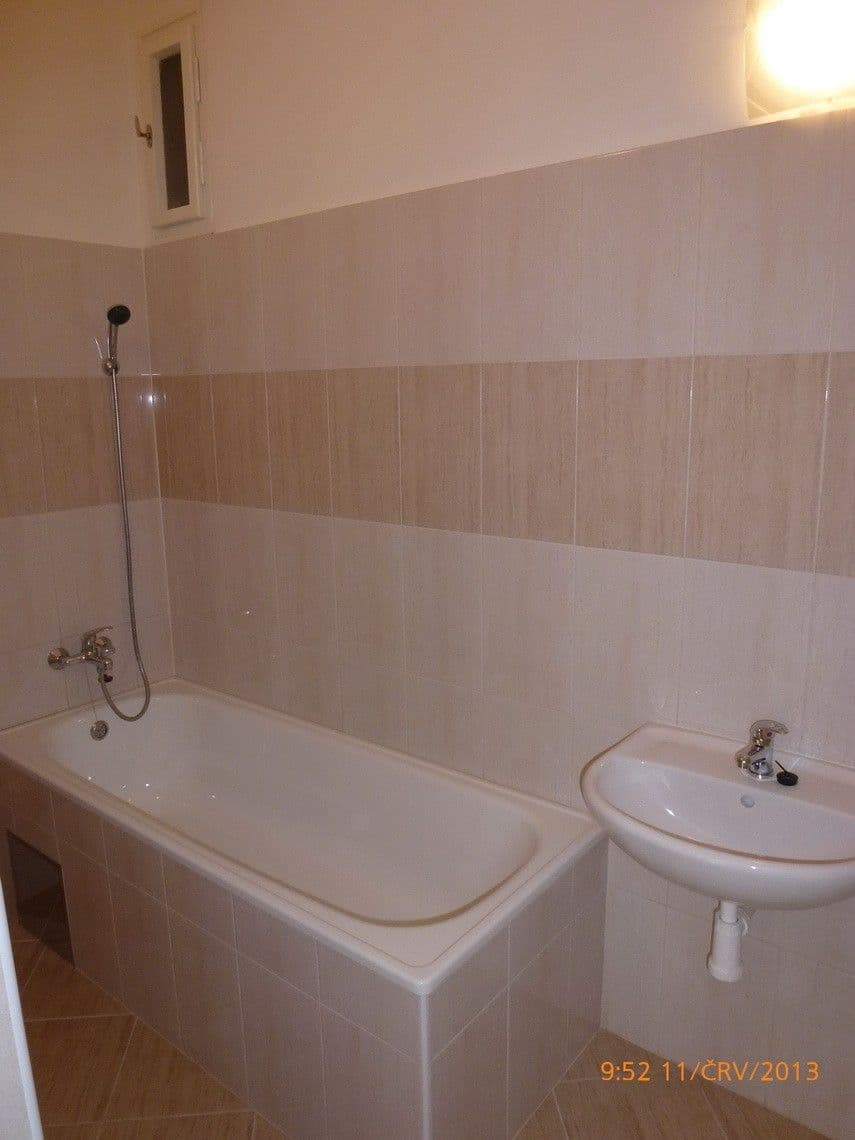 Pronájem bytu 2+1 55 m², Pelhřimovská, Praha, Praha Pronájem bytu 2+1 55 m², Pelhřimovská, Praha, Praha