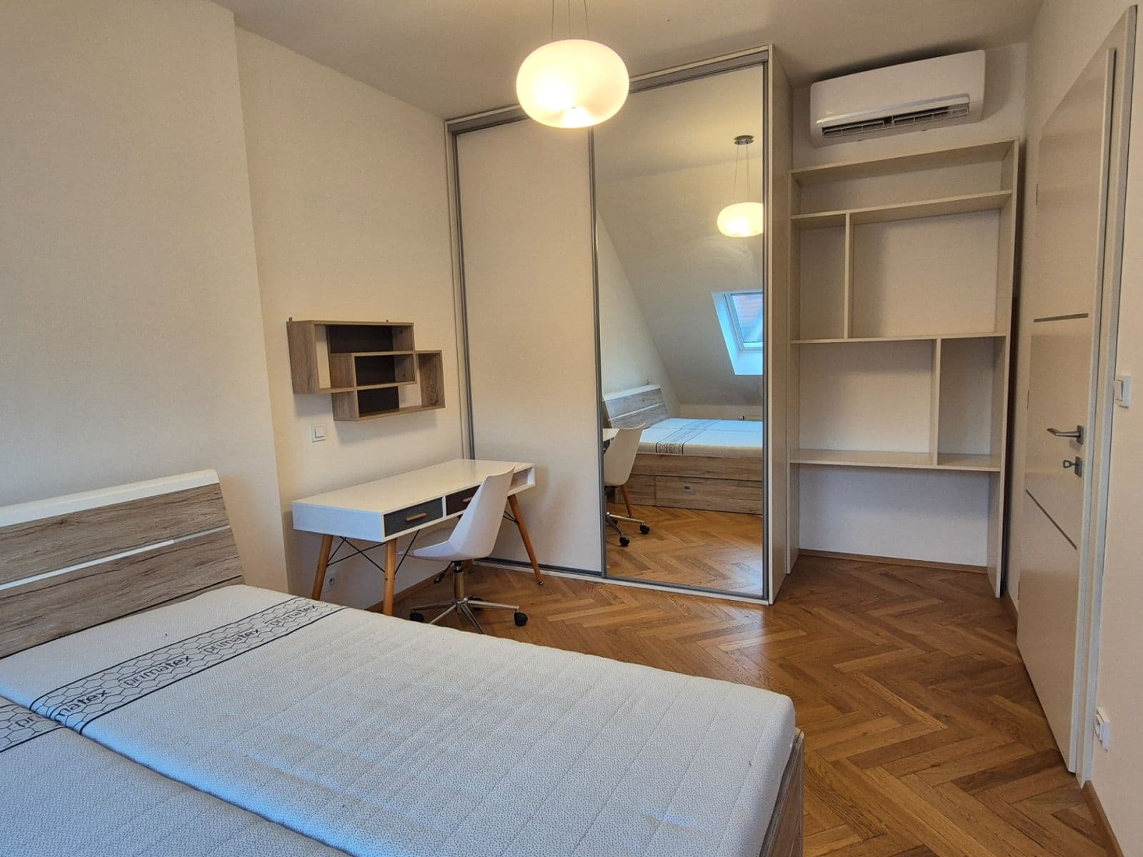 Pronájem bytu 3+kk 62 m², Horní, Praha, Praha Pronájem bytu 3+kk 62 m², Horní, Praha, Praha