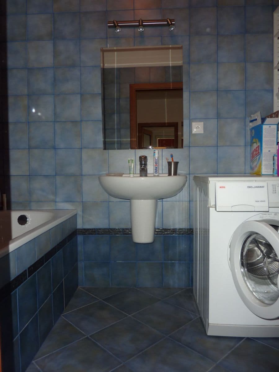 Prodej bytu 2+1 66 m², Harmonická, Praha, Praha Prodej bytu 2+1 66 m², Harmonická, Praha, Praha