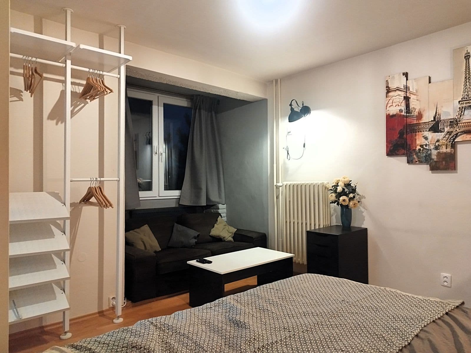 Pronájem bytu 1+1 26 m², Martinengova, Bratislava - mestská časť Staré Mesto, Bratislavský kraj Pronájem bytu 1+1 26 m², Martinengova, Bratislava - mestská časť Staré Mesto, Bratislavský kraj