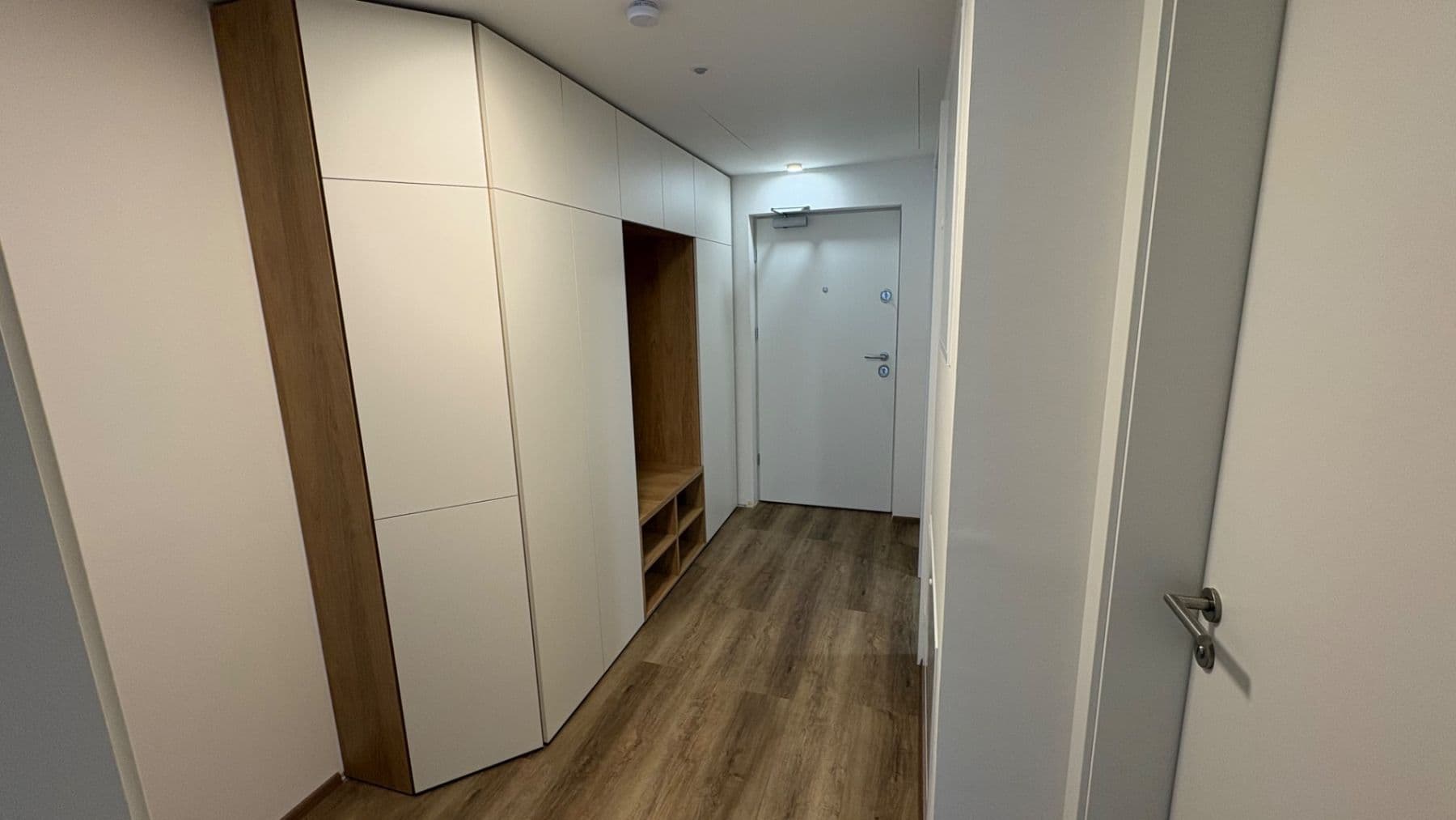 Pronájem bytu 2+kk 55 m², Bystrcká, Brno, Jihomoravský kraj Pronájem bytu 2+kk 55 m², Bystrcká, Brno, Jihomoravský kraj
