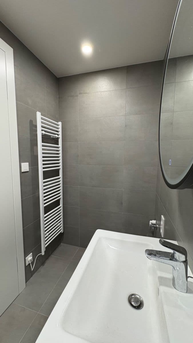 Pronájem bytu 2+kk 55 m², Bystrcká, Brno, Jihomoravský kraj Pronájem bytu 2+kk 55 m², Bystrcká, Brno, Jihomoravský kraj