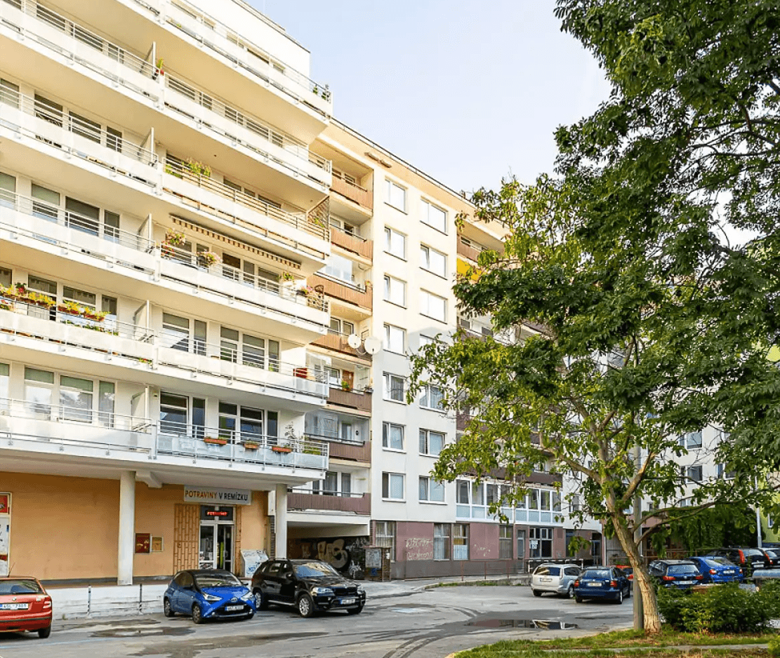 Prodej bytu 3+1 86 m², V Remízku, Praha, Praha Prodej bytu 3+1 86 m², V Remízku, Praha, Praha