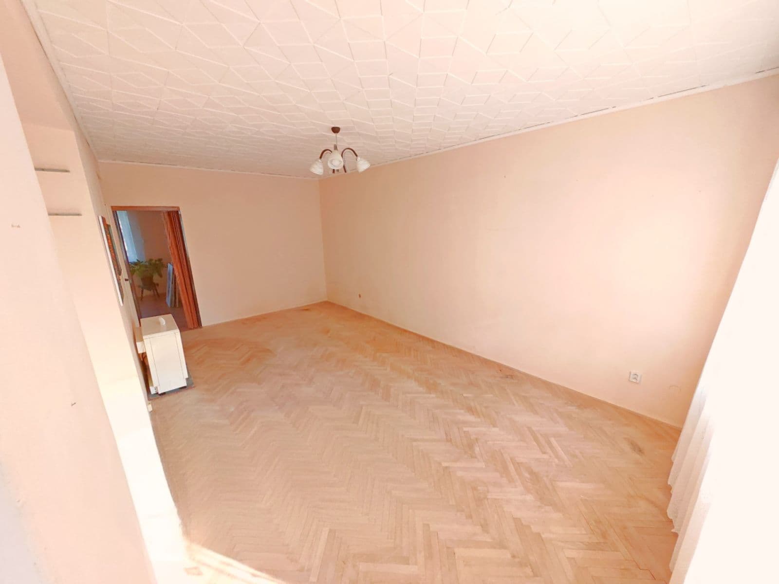 Prodej bytu 3+1 63 m², Nedomická, Všetaty, Středočeský kraj Prodej bytu 3+1 63 m², Nedomická, Všetaty, Středočeský kraj