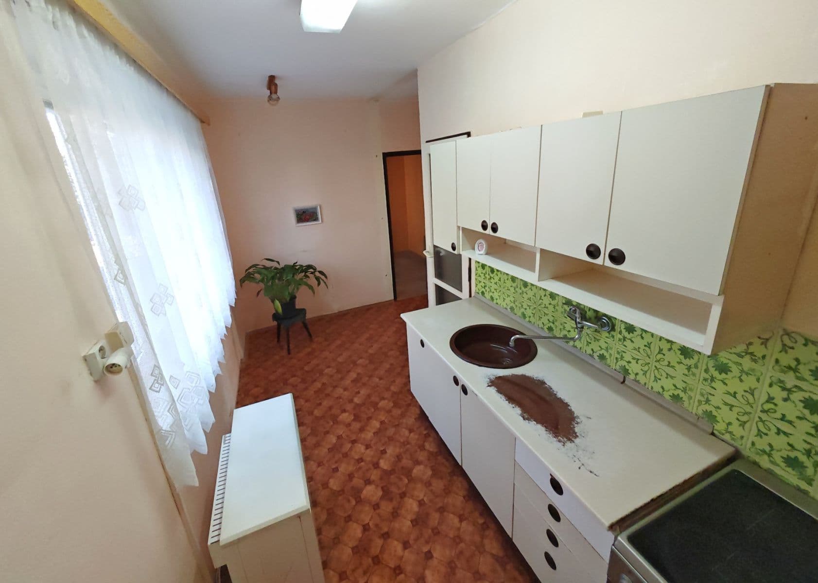Prodej bytu 3+1 63 m², Nedomická, Všetaty, Středočeský kraj Prodej bytu 3+1 63 m², Nedomická, Všetaty, Středočeský kraj