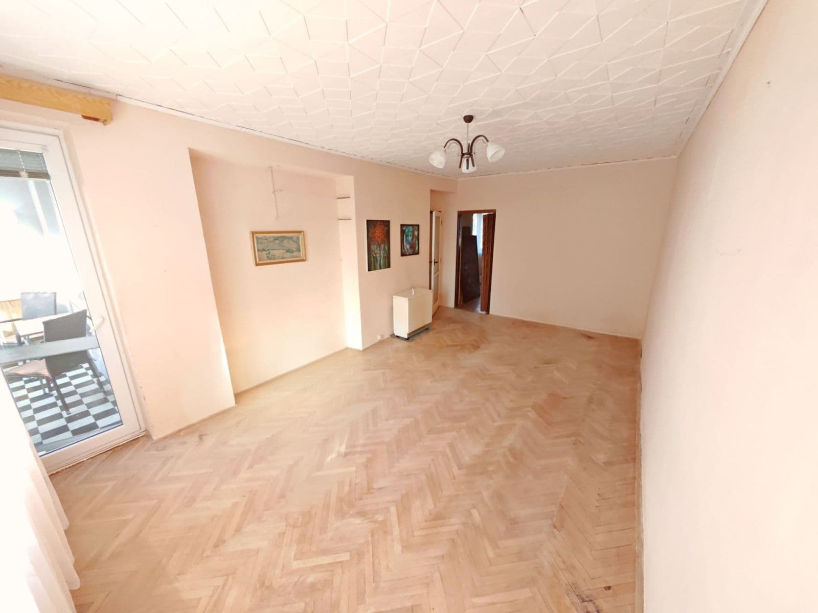 Prodej bytu 3+1 63 m², Nedomická, Všetaty, Středočeský kraj Prodej bytu 3+1 63 m², Nedomická, Všetaty, Středočeský kraj