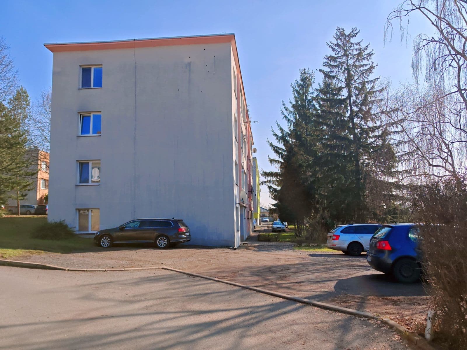 Prodej bytu 3+1 63 m², Nedomická, Všetaty, Středočeský kraj Prodej bytu 3+1 63 m², Nedomická, Všetaty, Středočeský kraj