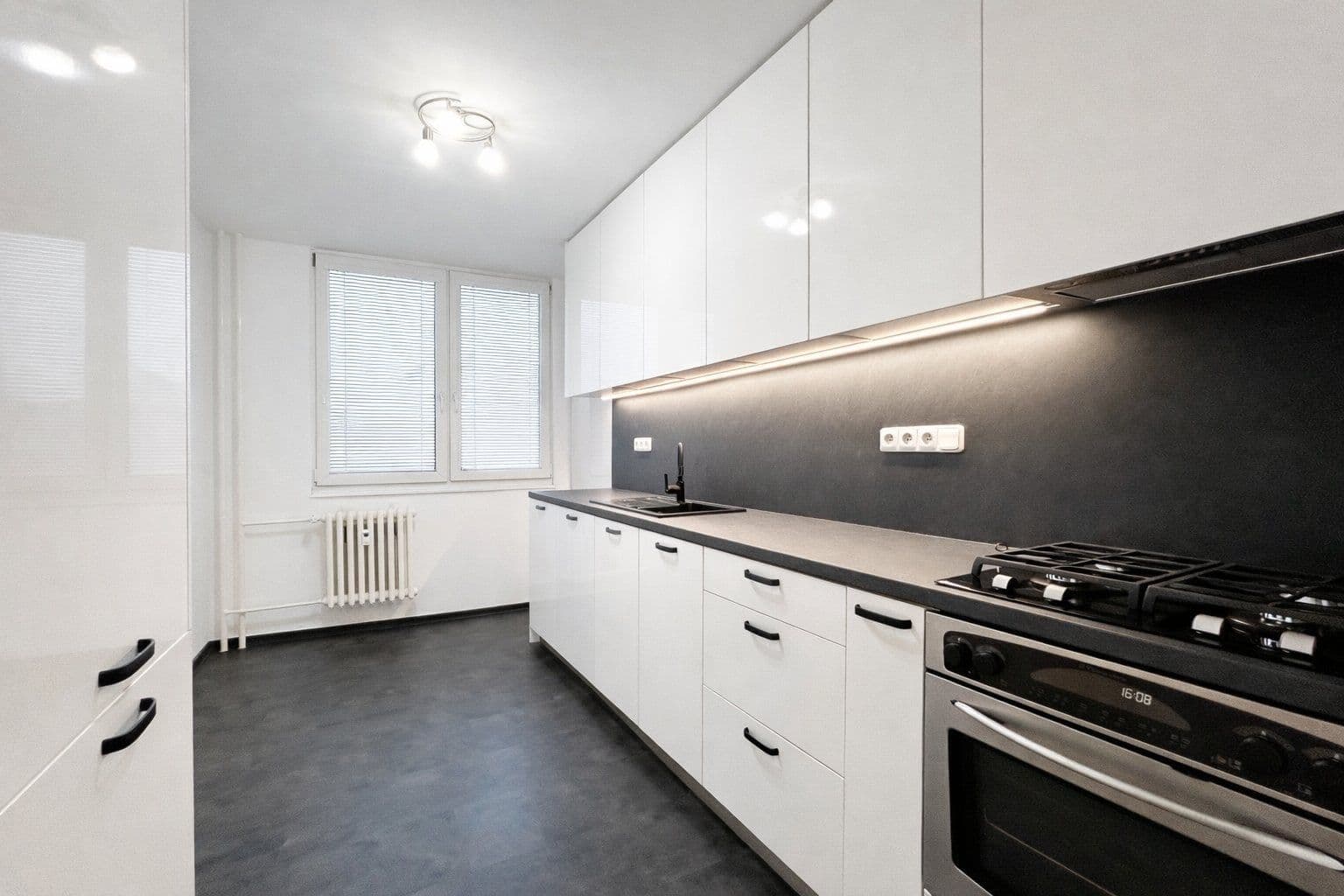 Pronájem bytu 4+1 90 m², Tererova, Praha, Praha Pronájem bytu 4+1 90 m², Tererova, Praha, Praha