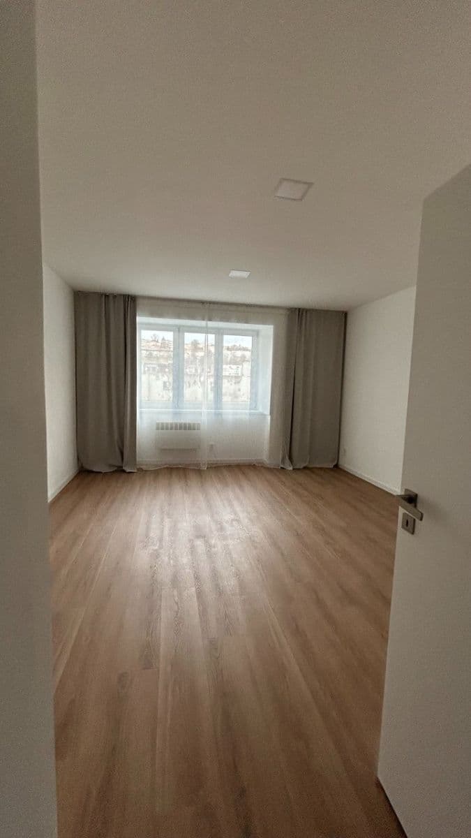 Prodej bytu 1+kk 29 m², Kolbenova, Praha, Praha Prodej bytu 1+kk 29 m², Kolbenova, Praha, Praha