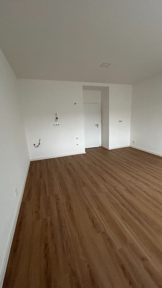 Prodej bytu 1+kk 29 m², Kolbenova, Praha, Praha Prodej bytu 1+kk 29 m², Kolbenova, Praha, Praha
