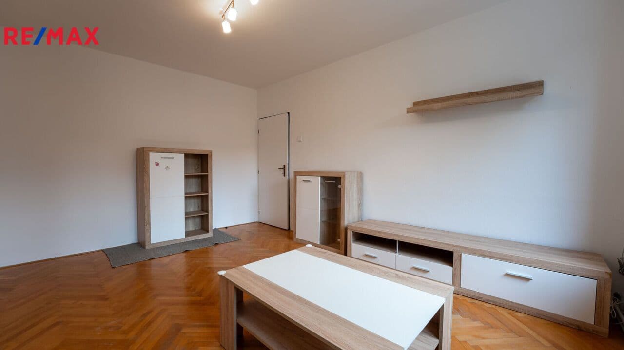 Pronájem bytu 2+1 56 m², Maxima Gorkého, Vyškov, Jihomoravský kraj Pronájem bytu 2+1 56 m², Maxima Gorkého, Vyškov, Jihomoravský kraj