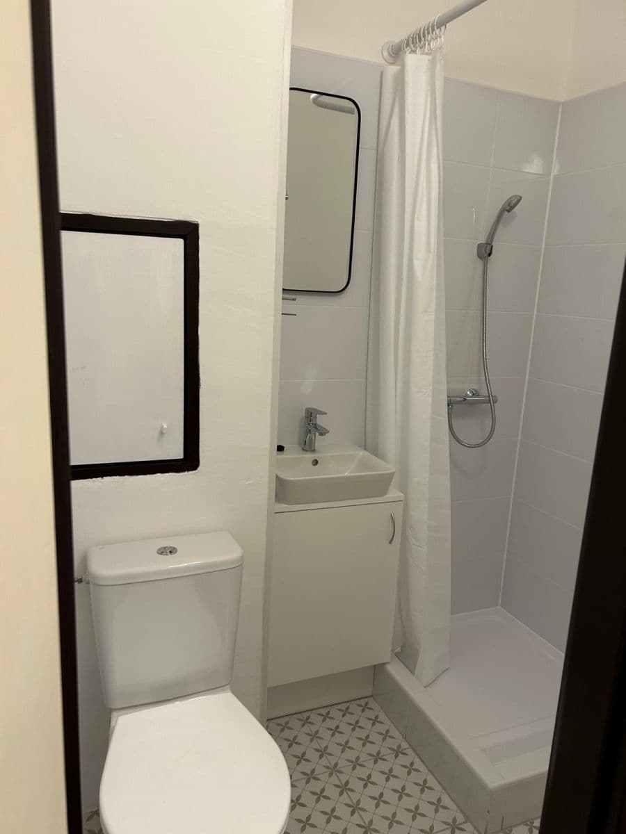 Prodej bytu 1+1 24 m², Gen. Sochora, Ostrava, Moravskoslezský kraj Prodej bytu 1+1 24 m², Gen. Sochora, Ostrava, Moravskoslezský kraj