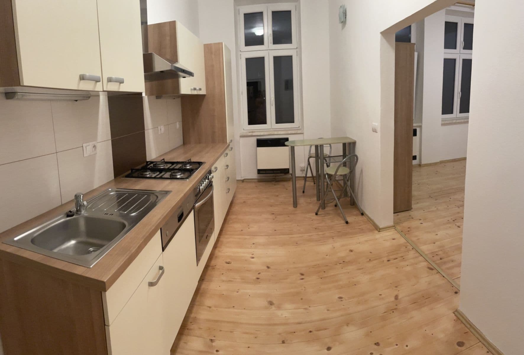 Pronájem bytu 2+kk 44 m², Jírovcova, České Budějovice, Jihočeský kraj Pronájem bytu 2+kk 44 m², Jírovcova, České Budějovice, Jihočeský kraj