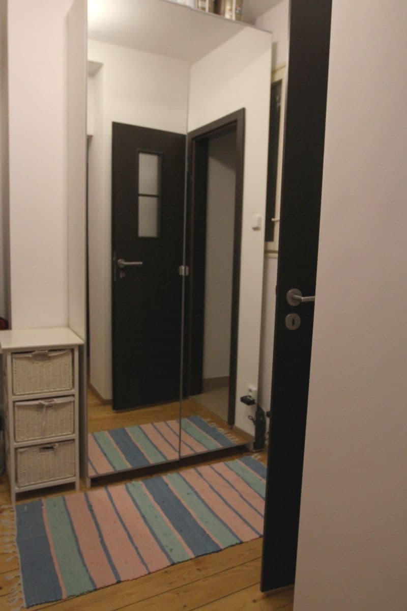 Pronájem bytu 2+kk 43 m², Holandská, Praha, Praha Pronájem bytu 2+kk 43 m², Holandská, Praha, Praha