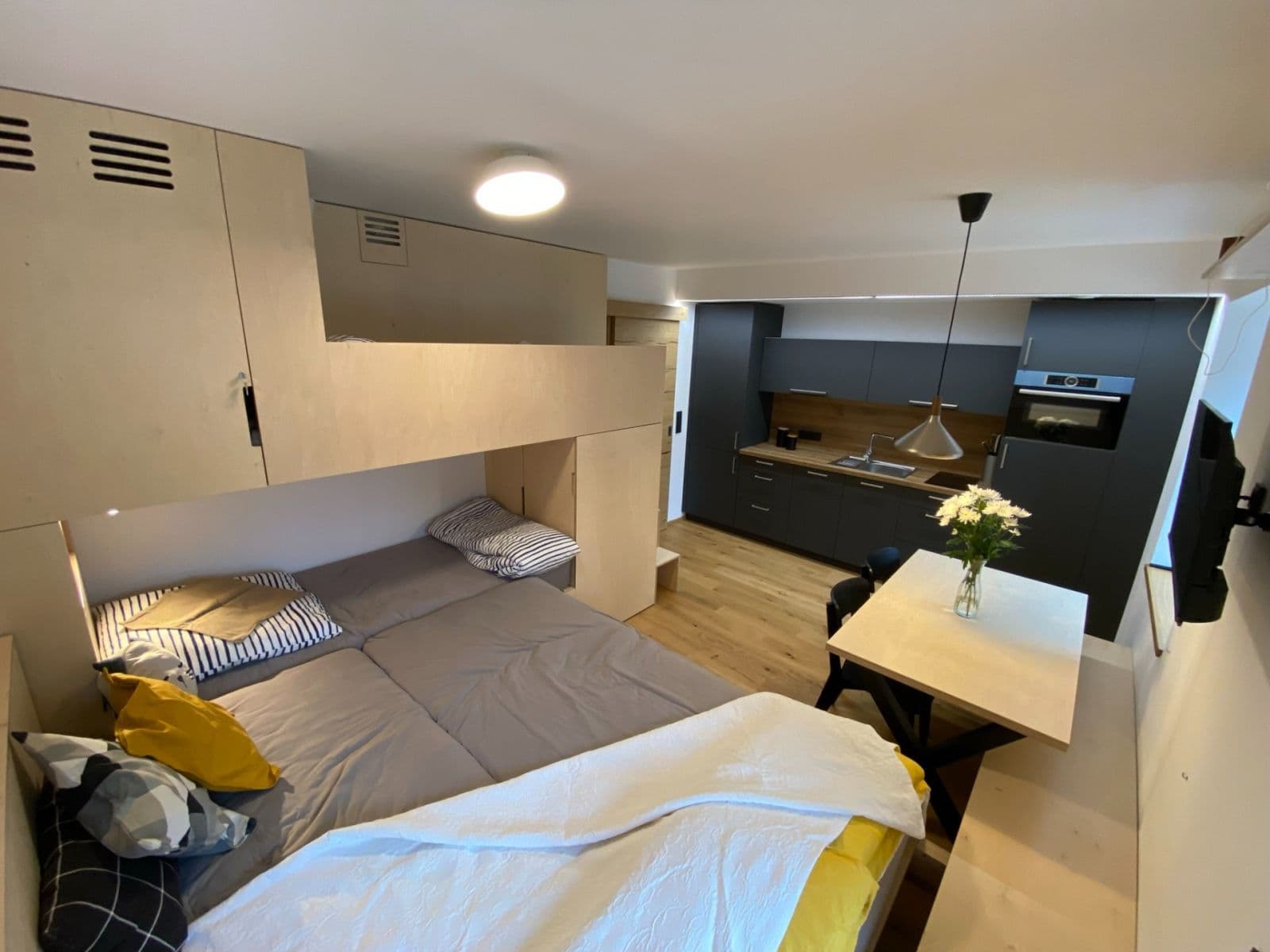 Pronájem bytu 1+kk 25 m², Kvilda, Jihočeský kraj Pronájem bytu 1+kk 25 m², Kvilda, Jihočeský kraj